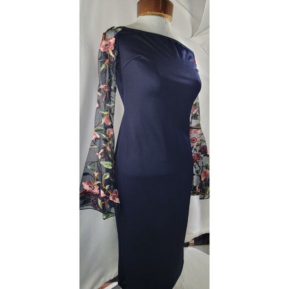 Club L London Size 14 Navy Embroidered Floral Sheer Bell Sleeve Cocktail Dress - Picture 4 of 8